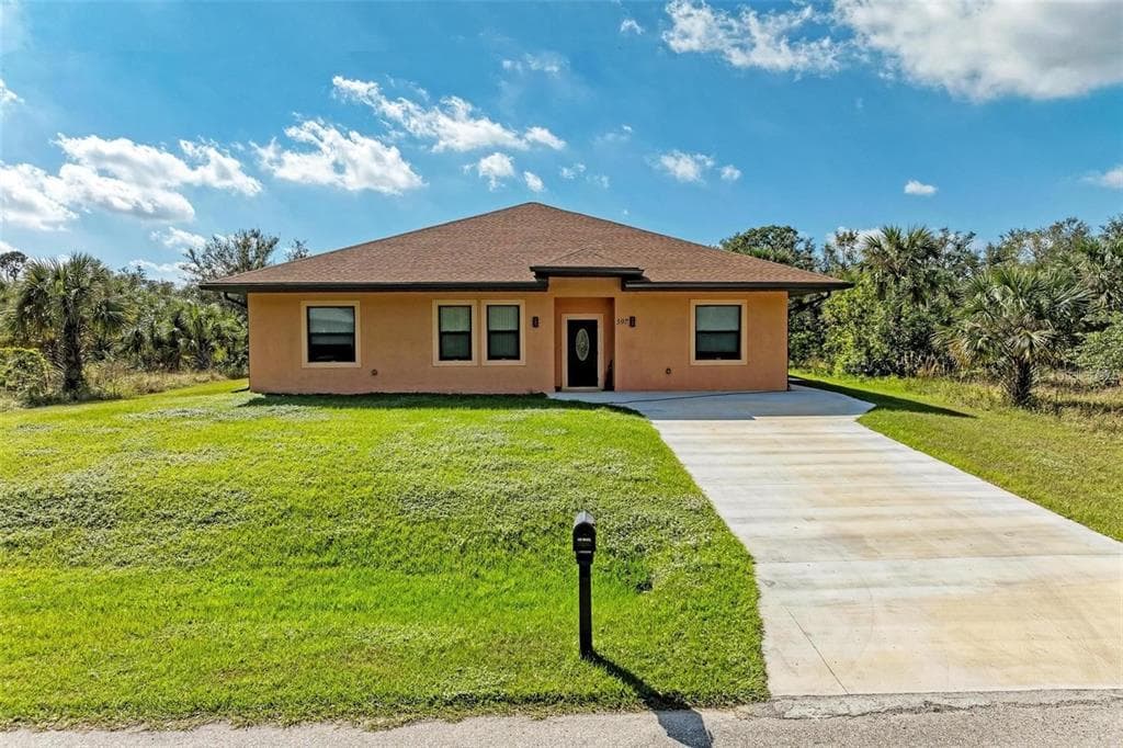 397 DONIPHAN DRIVE, PORT CHARLOTTE, FL 33954