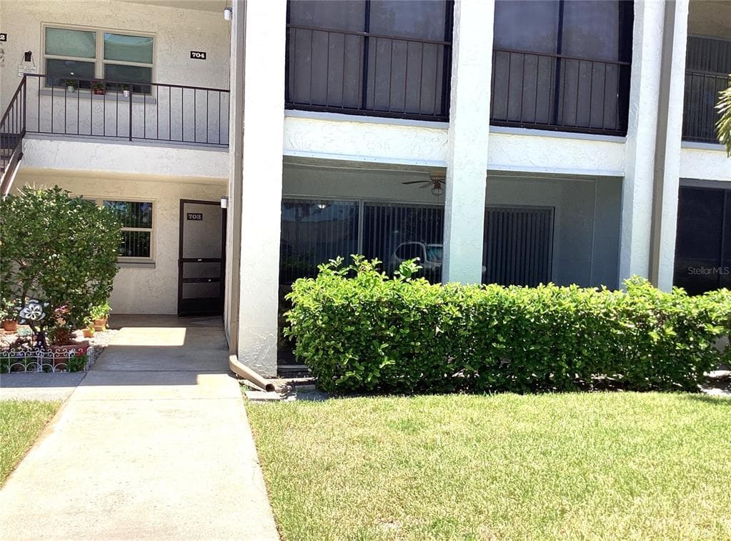 7701 STARKEY ROAD # 703, SEMINOLE, FL 33777