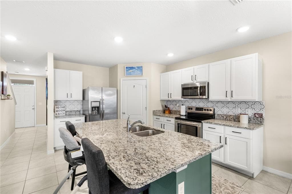 9024 ALBA LANE, KISSIMMEE, FL 34747 — zdjęcie 2