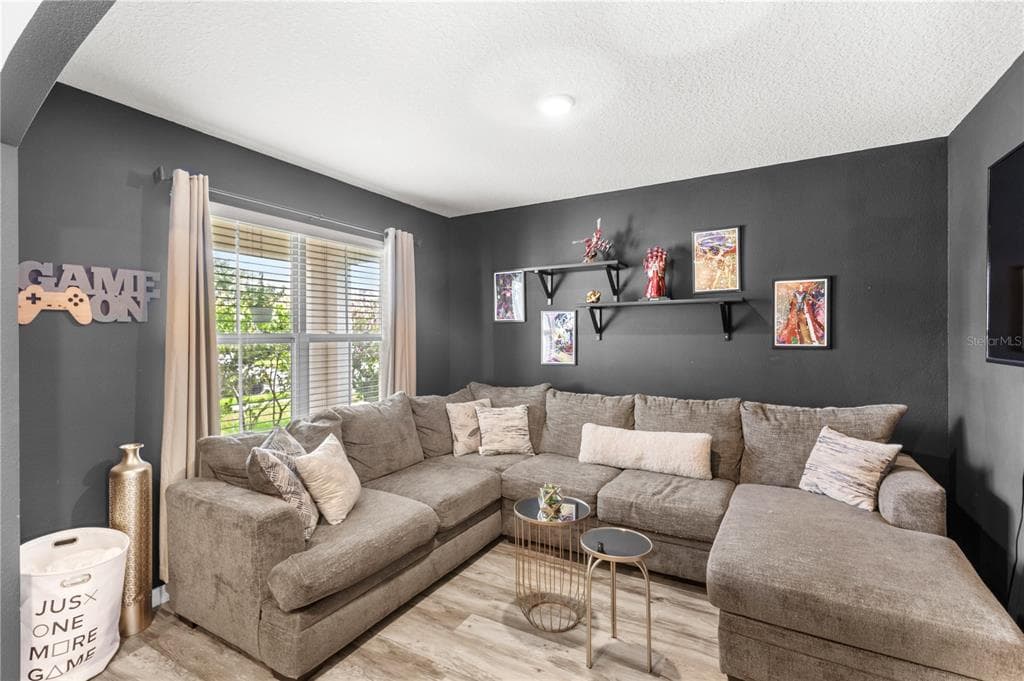 9024 ALBA LANE, KISSIMMEE, FL 34747 — zdjęcie 4