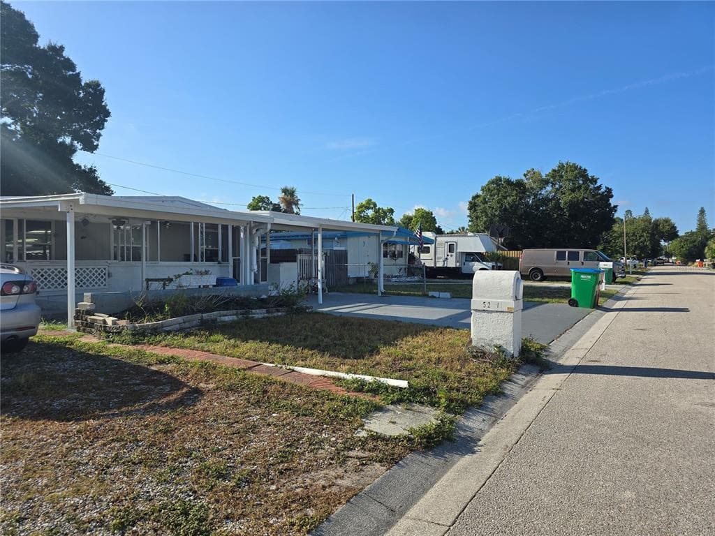 5271 77TH STREET N, ST PETERSBURG, FL 33709 — zdjęcie 3