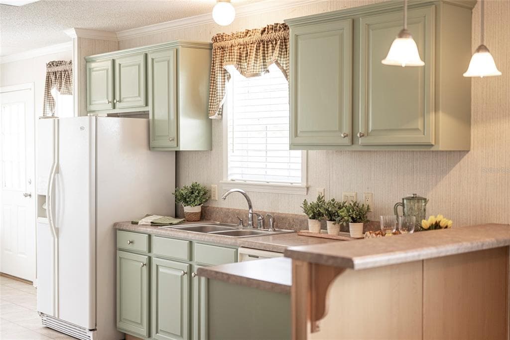 2 HOLLAND DRIVE # 39E, PUNTA GORDA, FL 33950 — zdjęcie 4