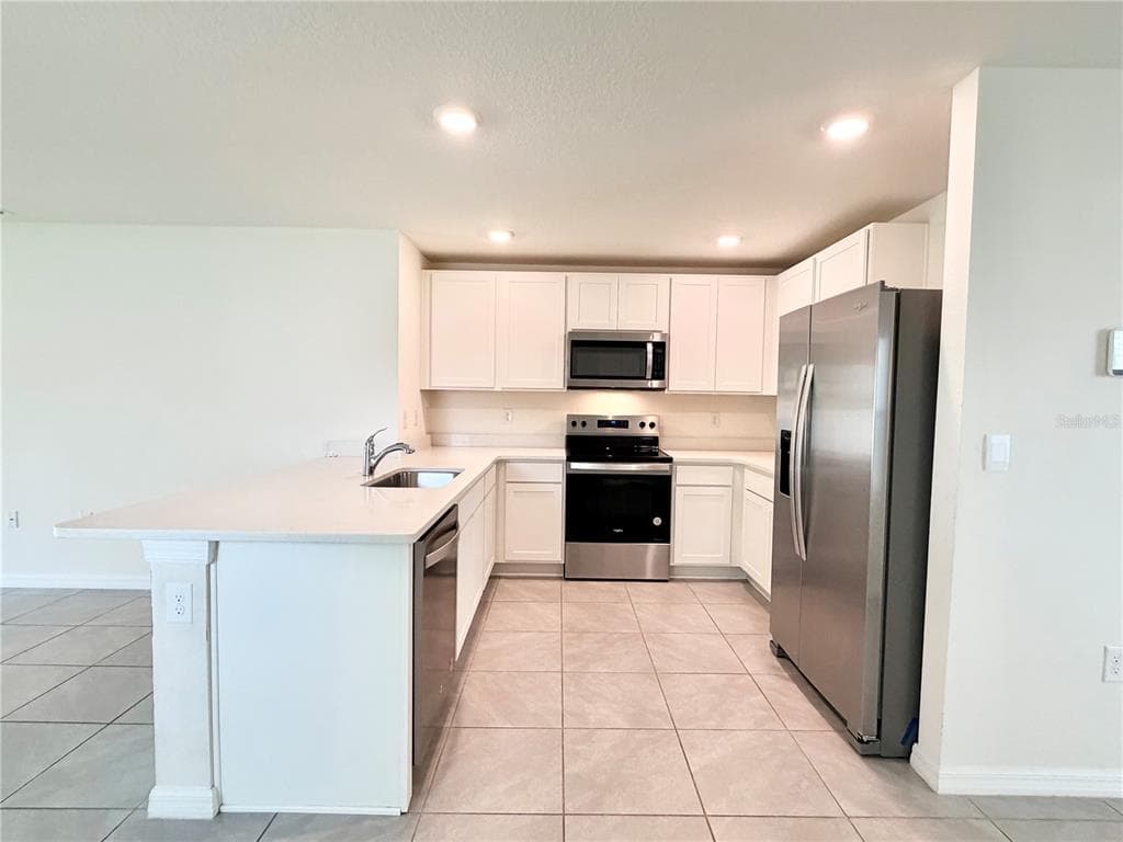31031 SILVER STAGE DRIVE, BROOKSVILLE, FL 34602 — zdjęcie 4