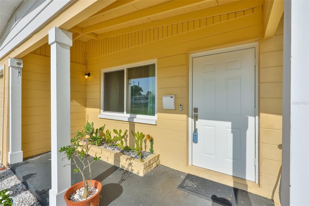 3242 KINGSTON STREET N, ST PETERSBURG, FL 33713 — zdjęcie 4