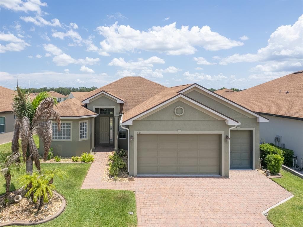1061 SAWGRASS DRIVE, WINTER HAVEN, FL 33884