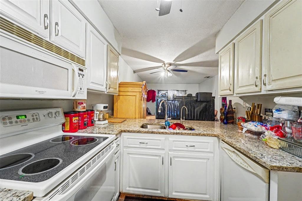 12435 KNOLLBROOK LANE, HUDSON, FL 34669 — zdjęcie 5