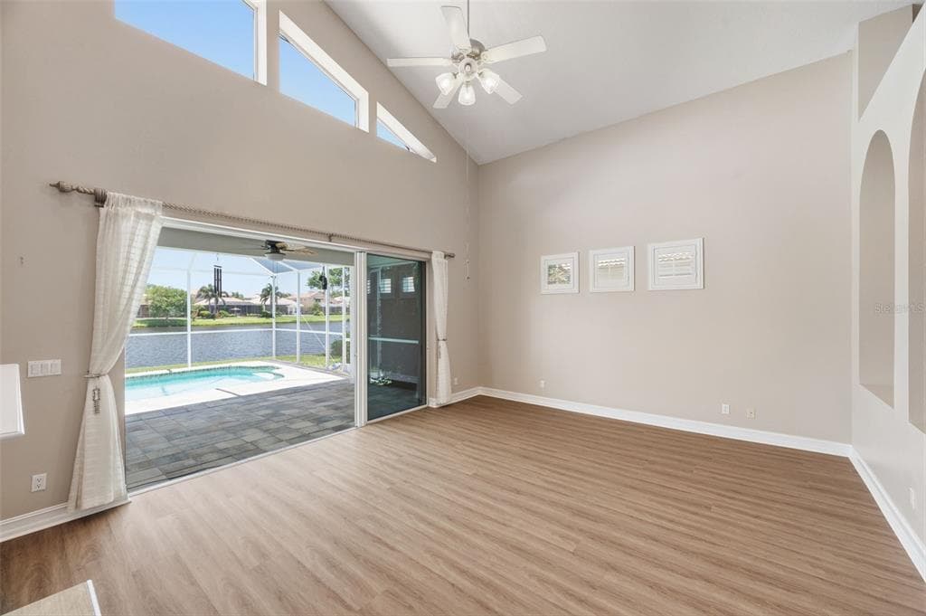 9985 SAGO POINT DRIVE, LARGO, FL 33777 — zdjęcie 3