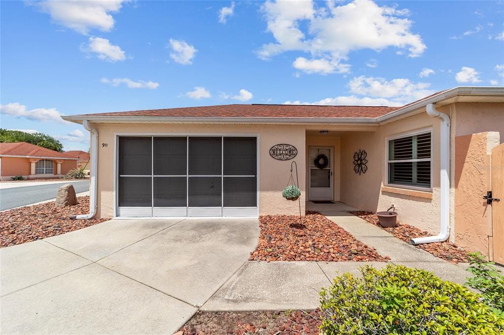 911 MEDIRA DRIVE, LADY LAKE, FL 32159 — zdjęcie 3