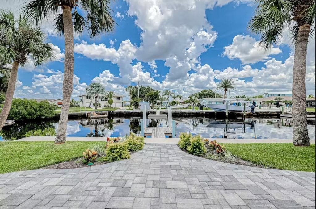 8116 BRIGHTON DRIVE, PORT RICHEY, FL 34668 — zdjęcie 3