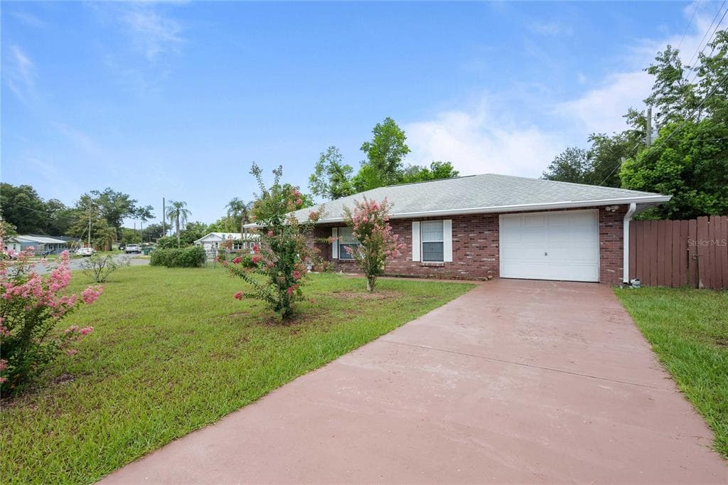 5435 TANGERINE DRIVE, ZEPHYRHILLS, FL 33542 — zdjęcie 3