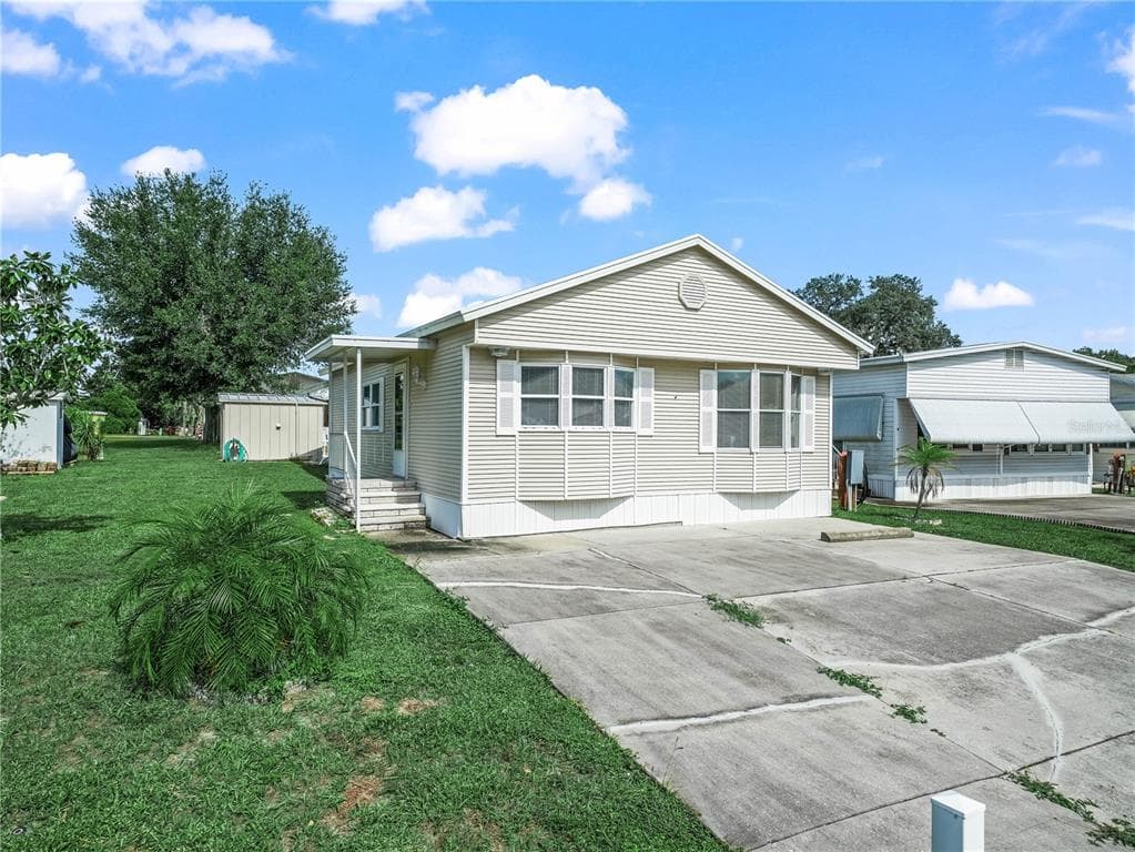 108 SILVERSIDES STREET, LAKE WALES, FL 33898 — zdjęcie 2