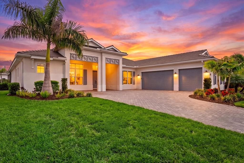 8133 NEVIS RUN, BRADENTON, FL 34202