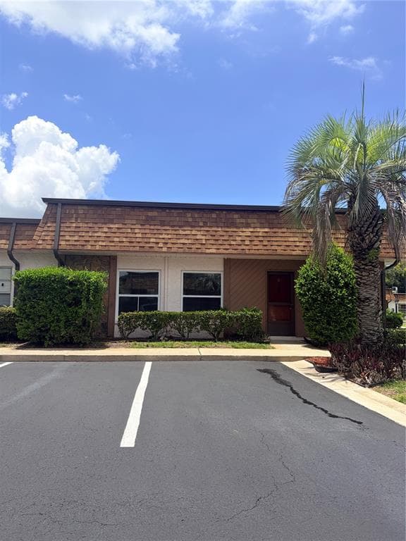 6050 CHESHAM DRIVE # 5, NEW PORT RICHEY, FL 34653