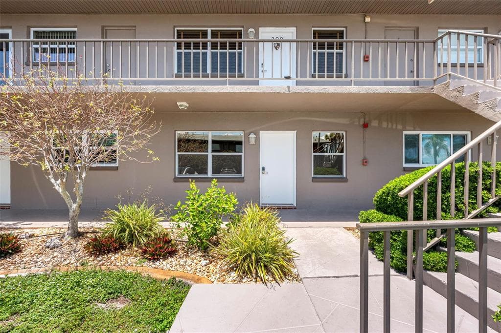 1 GATESHEAD DRIVE # B108, DUNEDIN, FL 34698 — zdjęcie 2
