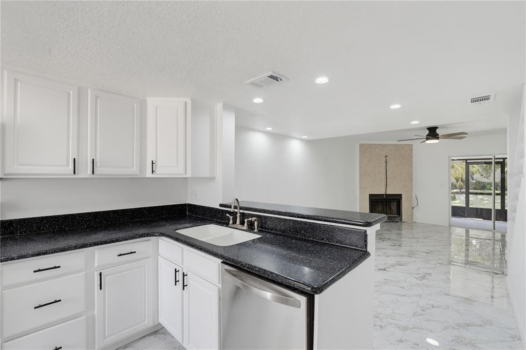 6661 121ST AVENUE # G, LARGO, FL 33773 — zdjęcie 4