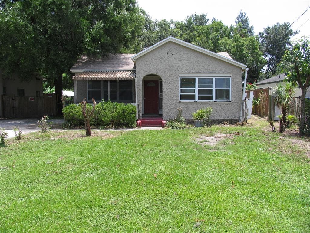 323 DOVER STREET, ORLANDO, FL 32811