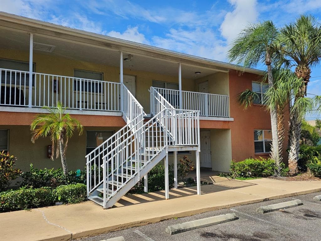 117 N EVERGREEN AVENUE # 205, CLEARWATER, FL 33755