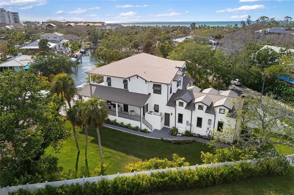 4634 HIGEL AVENUE, SARASOTA, FL 34242