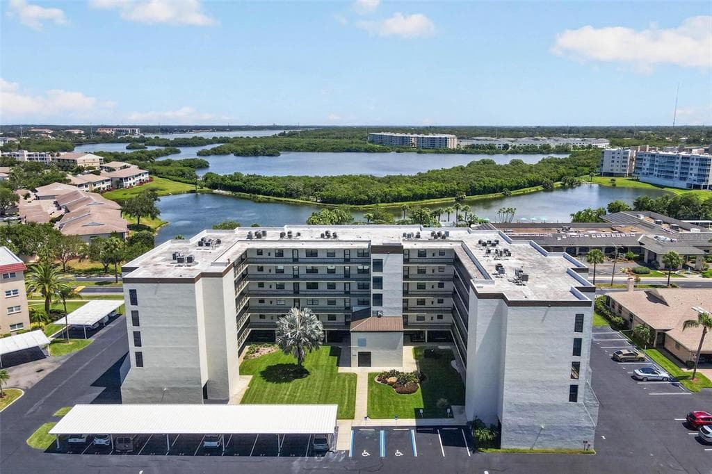 9860 62ND TERRACE N # 1043, ST PETERSBURG, FL 33708 — zdjęcie 2