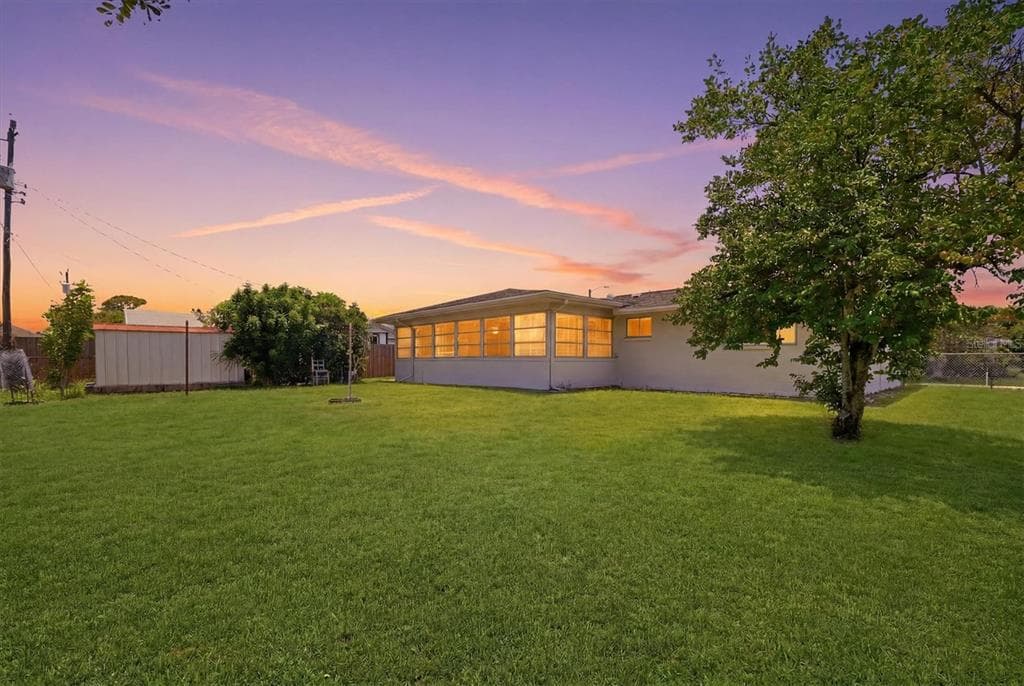 329 SAN BENITO AVENUE, NORTH PORT, FL 34287 — zdjęcie 2