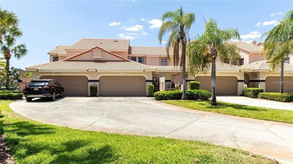 10438 SAINT TROPEZ PLACE, TAMPA, FL 33615 — zdjęcie 2