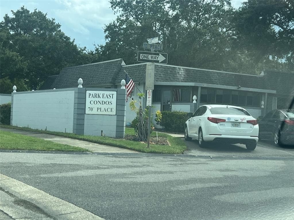 5100 70TH PLACE N # 5100, PINELLAS PARK, FL 33781 — zdjęcie 4