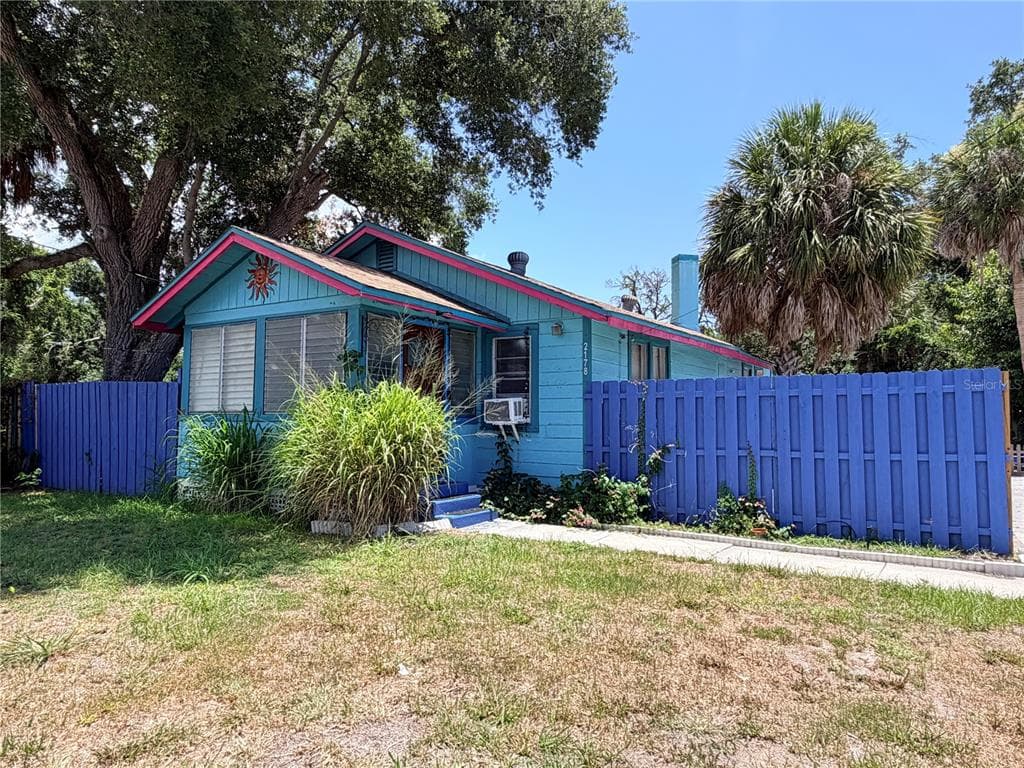 2178 7TH STREET, SARASOTA, FL 34237