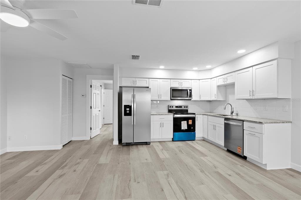 6225 ELMHURST DRIVE, NEW PORT RICHEY, FL 34653 — zdjęcie 3