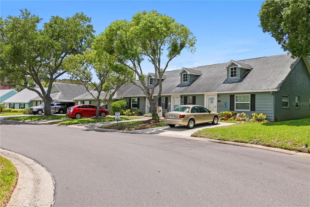 6225 ELMHURST DRIVE, NEW PORT RICHEY, FL 34653 — zdjęcie 4