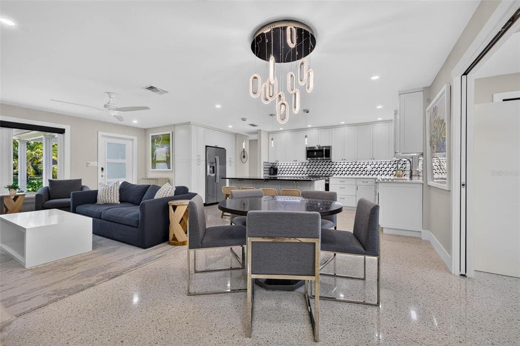 819 59TH AVENUE, ST PETE BEACH, FL 33706 — zdjęcie 4