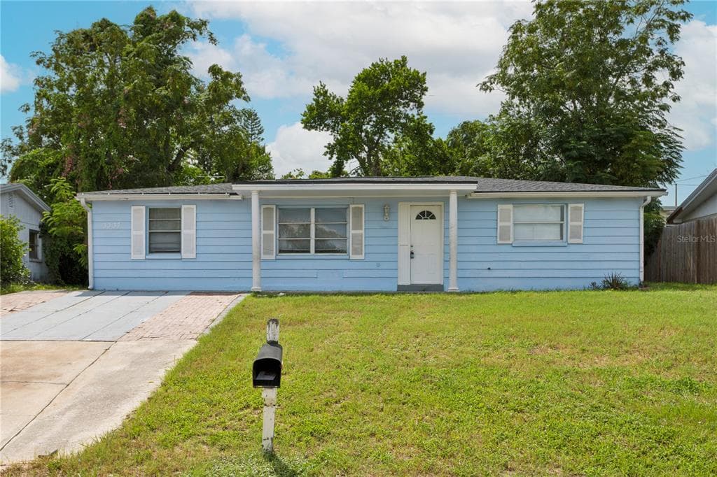 3337 CLYDESDALE DRIVE, HOLIDAY, FL 34691