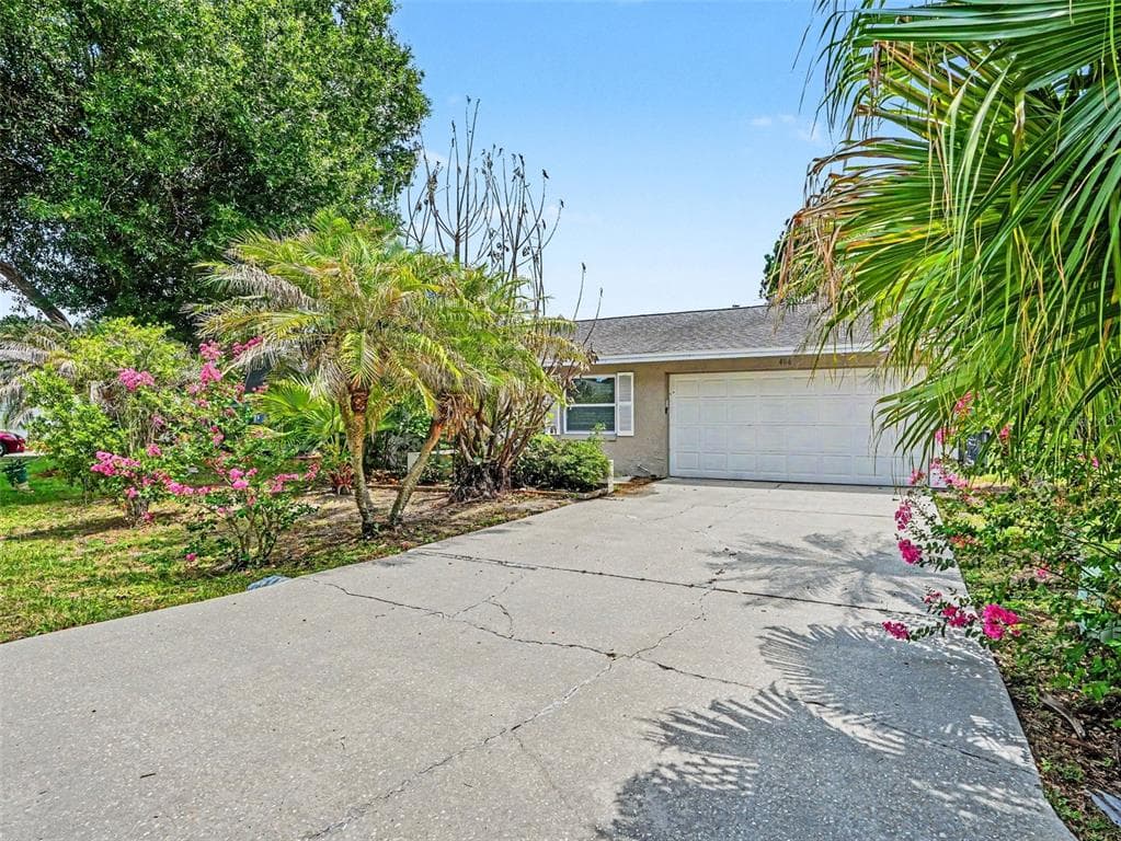 406 LAKE DAISY DRIVE, WINTER HAVEN, FL 33884