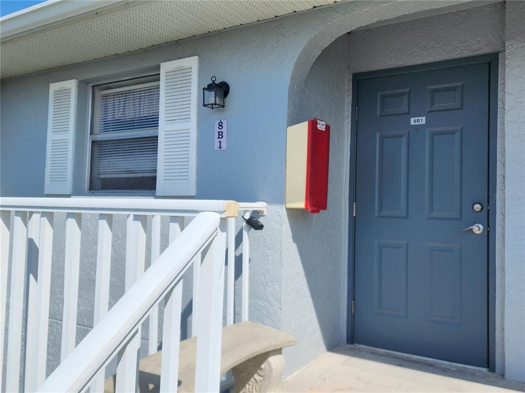 25050 SANDHILL BOULEVARD # B1, PUNTA GORDA, FL 33983 — zdjęcie 2