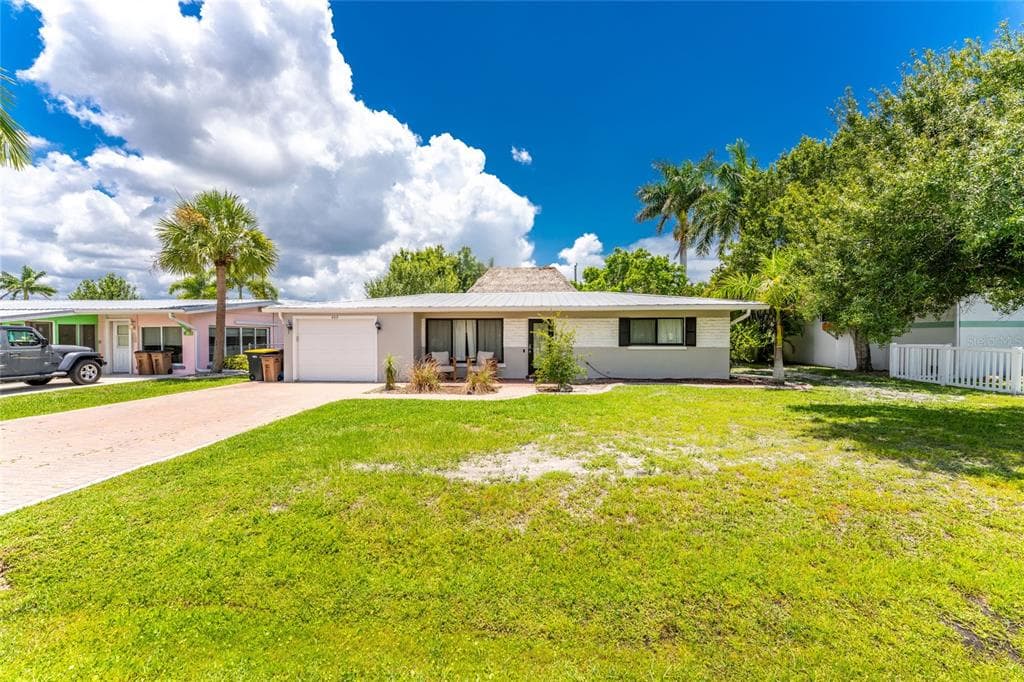 409 W ANN STREET, PUNTA GORDA, FL 33950