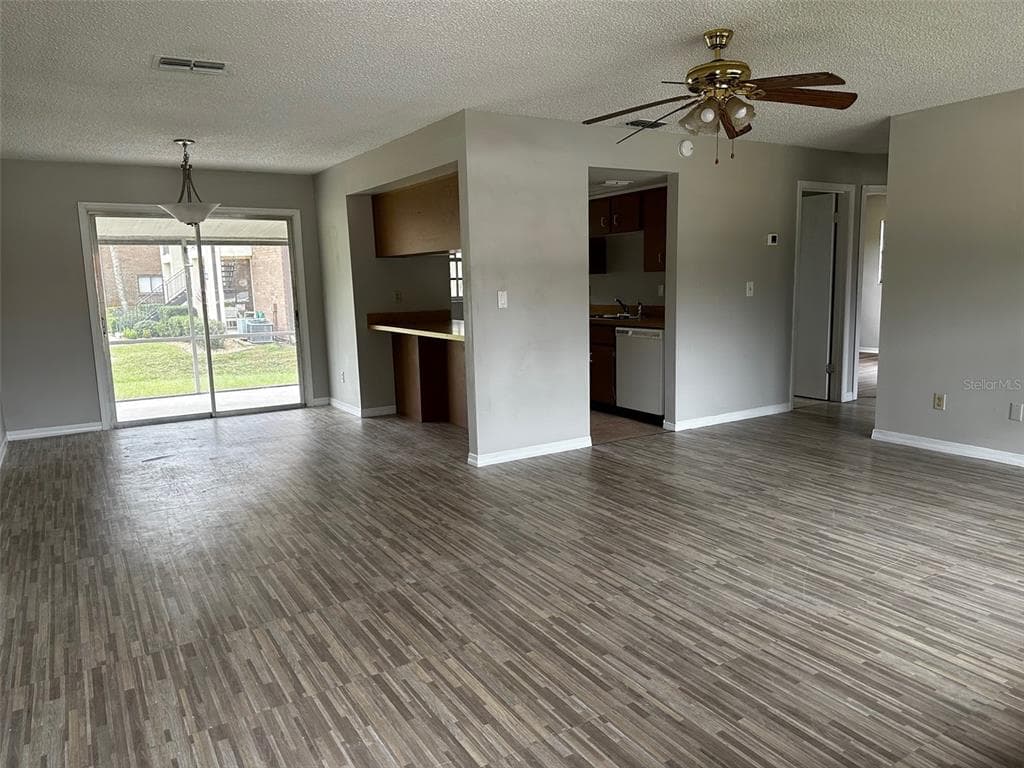 590 BELLTOWER AVENUE # H, DELTONA, FL 32725 — zdjęcie 3
