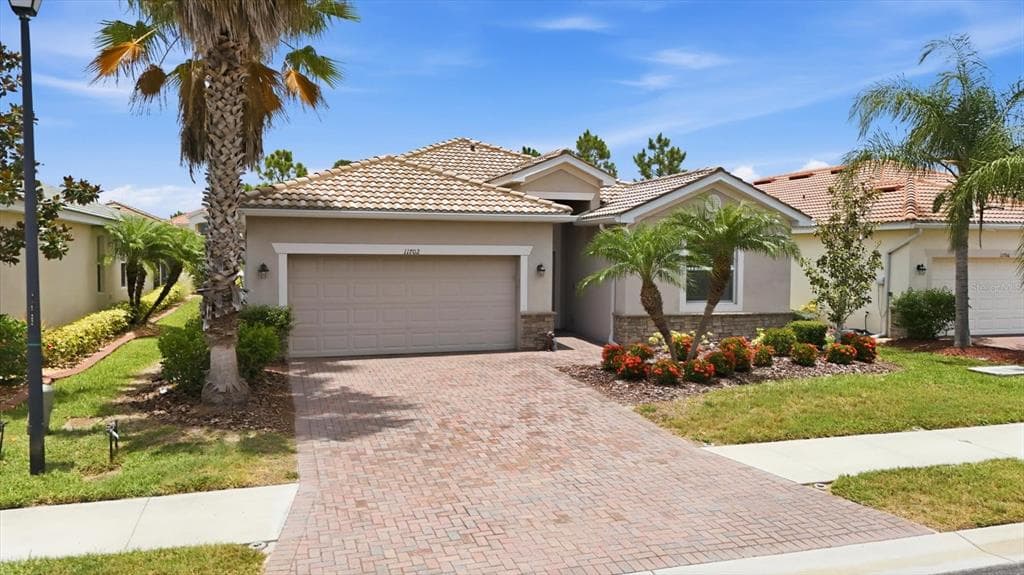 11702 ANHINGA AVENUE, VENICE, FL 34292