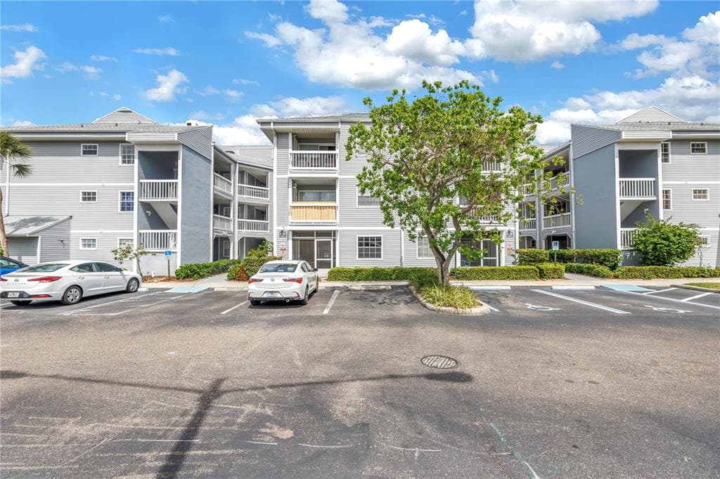 6924 STONES THROW CIRCLE N # 8103, ST PETERSBURG, FL 33710 — zdjęcie 2