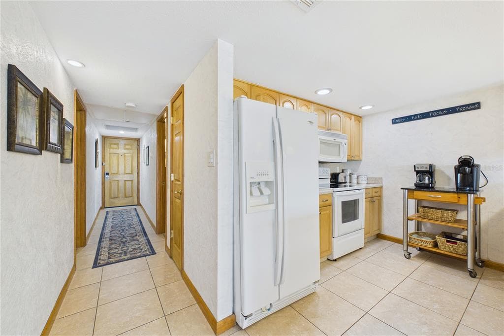 19610 GULF BOULEVARD # 206, INDIAN ROCKS BEACH, FL 33785 — zdjęcie 4