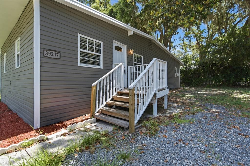 39217 FIBELKORN ROAD, ZEPHYRHILLS, FL 33540 — zdjęcie 2
