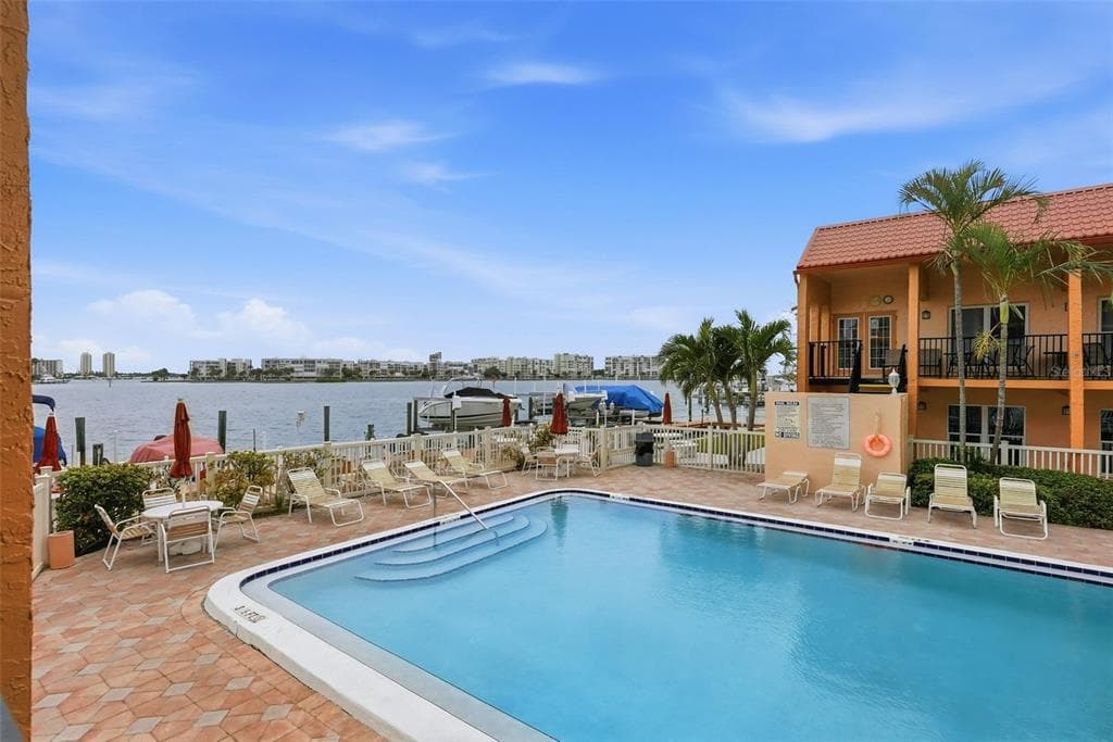 8921 BLIND PASS ROAD # 144, ST PETE BEACH, FL 33706 — zdjęcie 3
