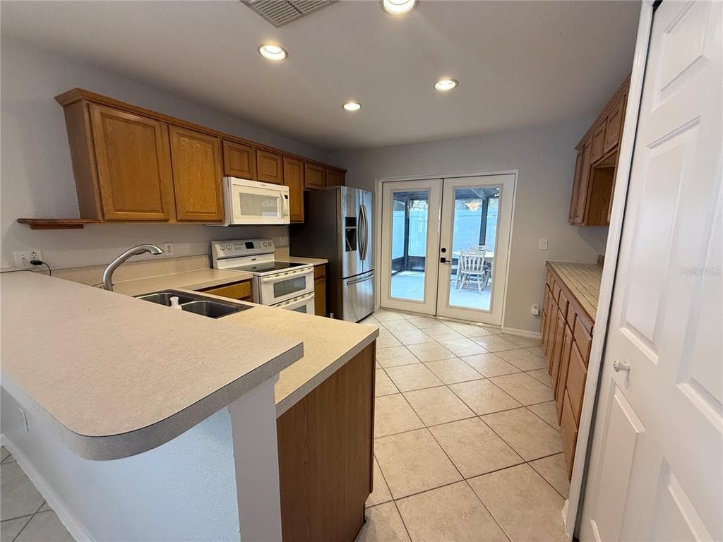 1084 AMANDA KAY CIRCLE, SANFORD, FL 32771 — zdjęcie 5