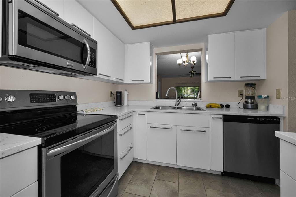 3165 LANDMARK DRIVE # 711, CLEARWATER, FL 33761 — zdjęcie 4