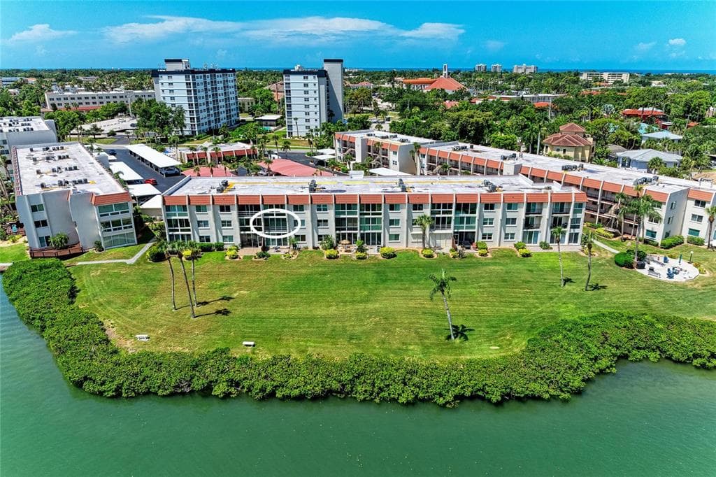 250 SANTA MARIA STREET # 219, VENICE, FL 34285
