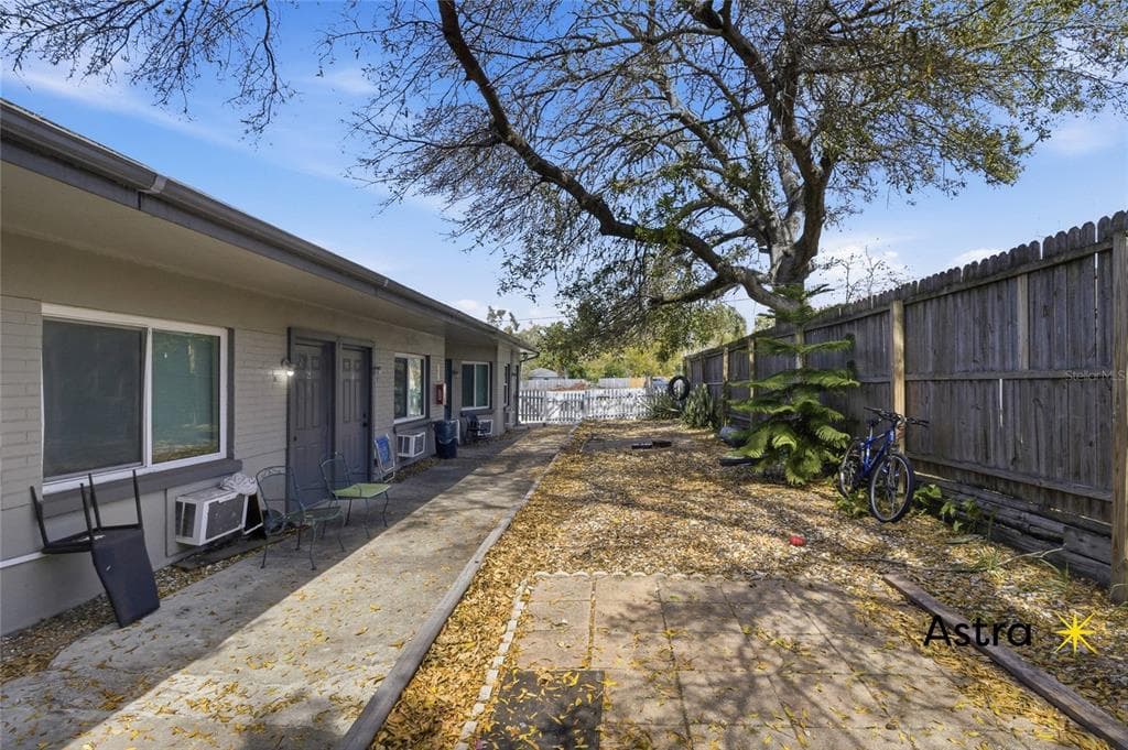 1429 LAURA STREET, CLEARWATER, FL 33755 — zdjęcie 4