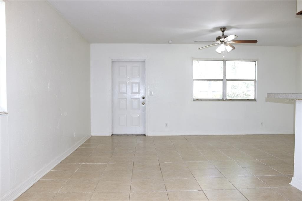 101 CAMBRIDGE TRAIL # 194, SUN CITY CENTER, FL 33573 — zdjęcie 5