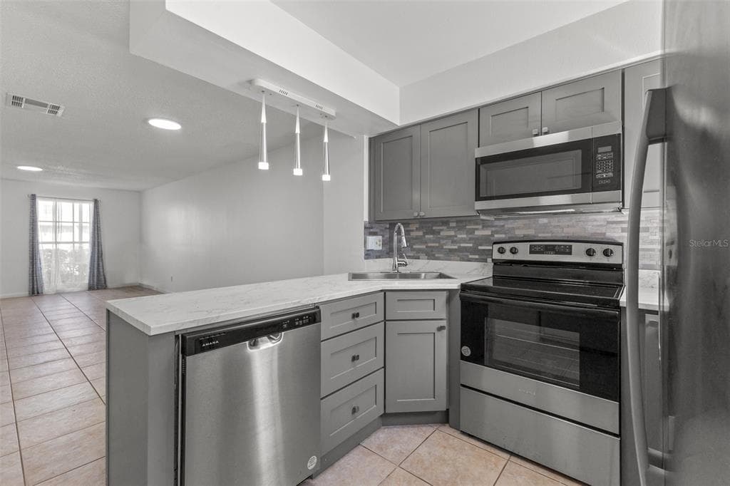 6650 121ST AVENUE # 4, LARGO, FL 33773 — zdjęcie 5