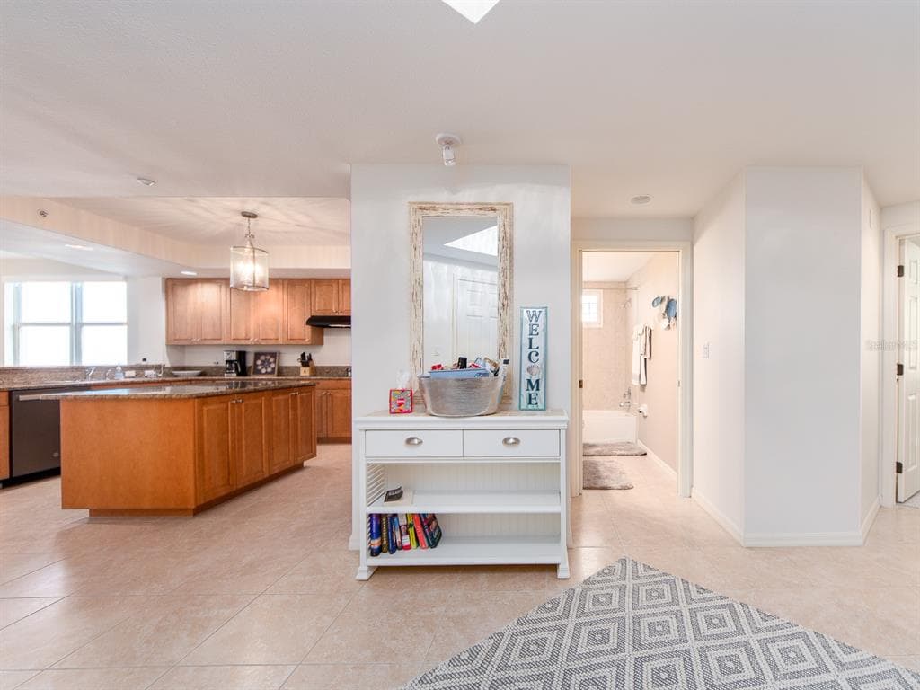 1370 GULF BOULEVARD # 204, CLEARWATER, FL 33767 — zdjęcie 5