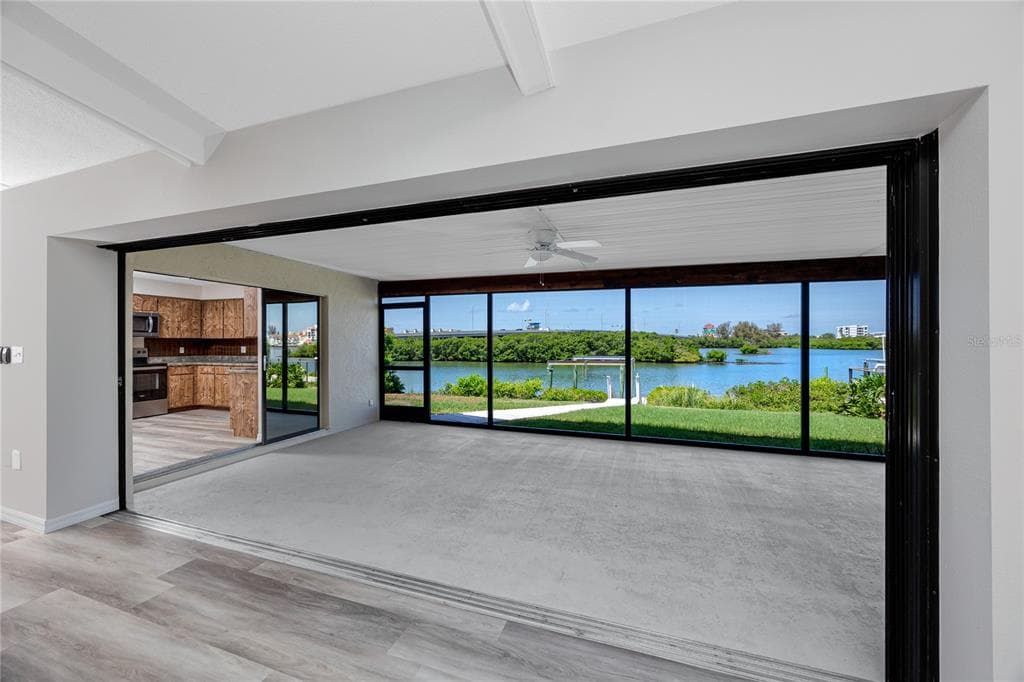 8046 BAYHAVEN DRIVE, SEMINOLE, FL 33776 — zdjęcie 3