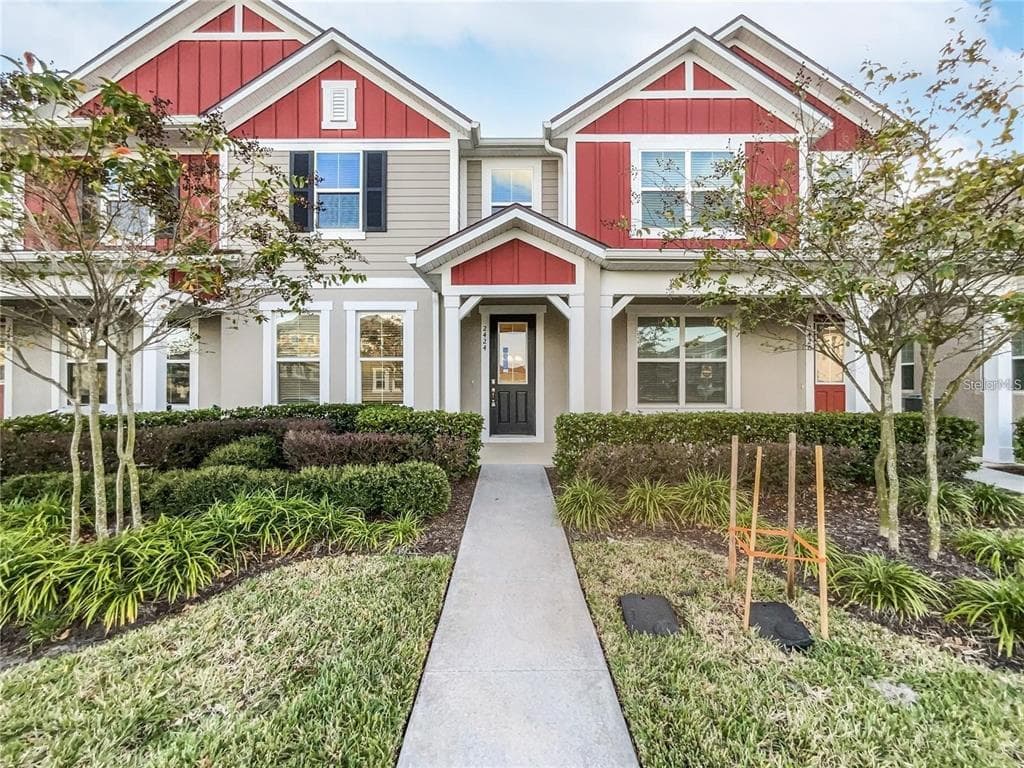 2424 BLOWING BREEZE AVENUE, KISSIMMEE, FL 34744