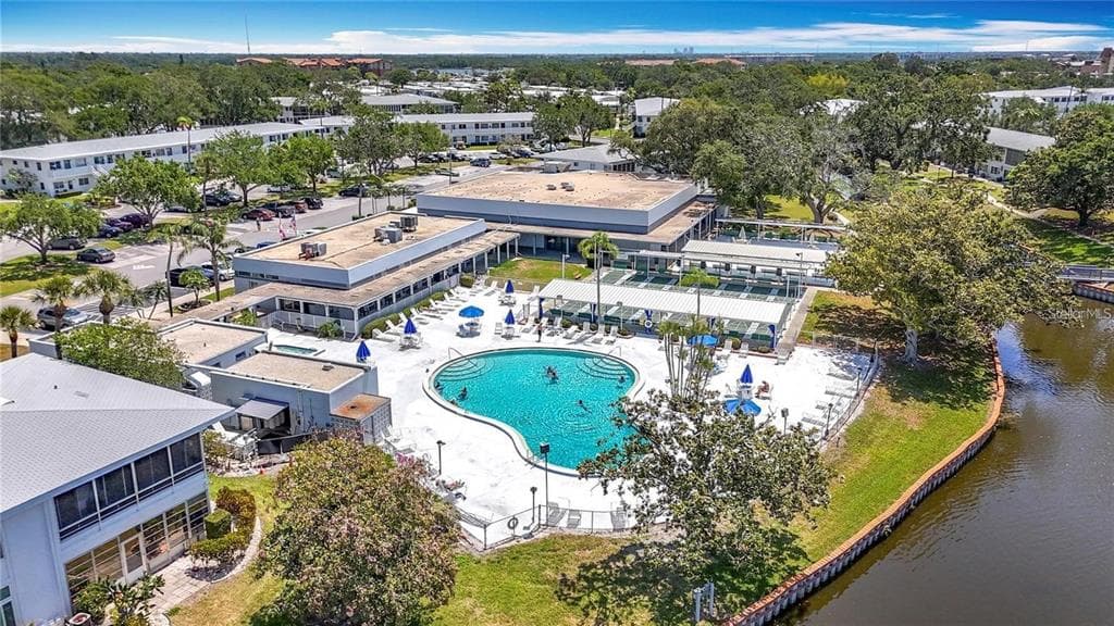 8305 111TH STREET # 108, SEMINOLE, FL 33772 — zdjęcie 4